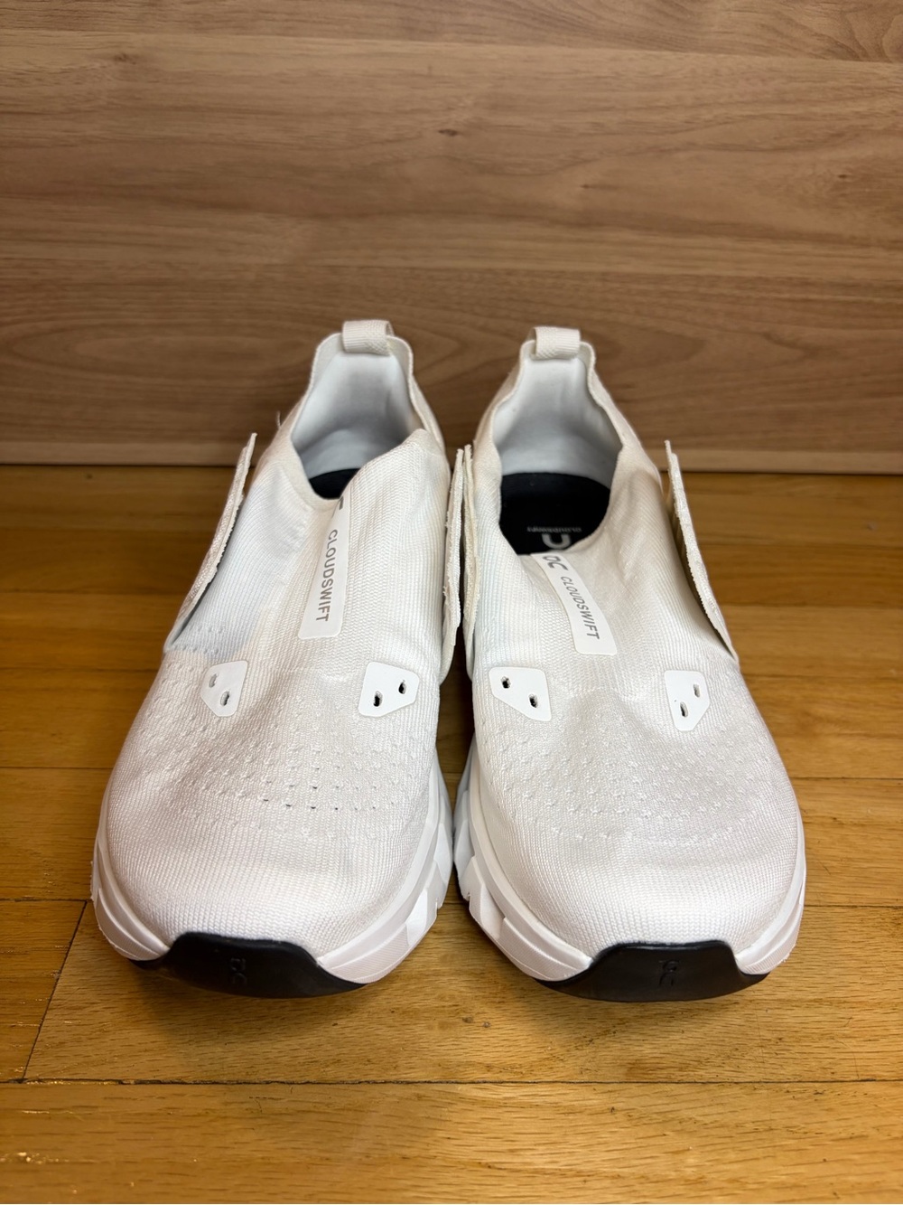 On Running Cloudswift 4 Women's Sneakers In White - Size 10.5 - Picture 3 of 7